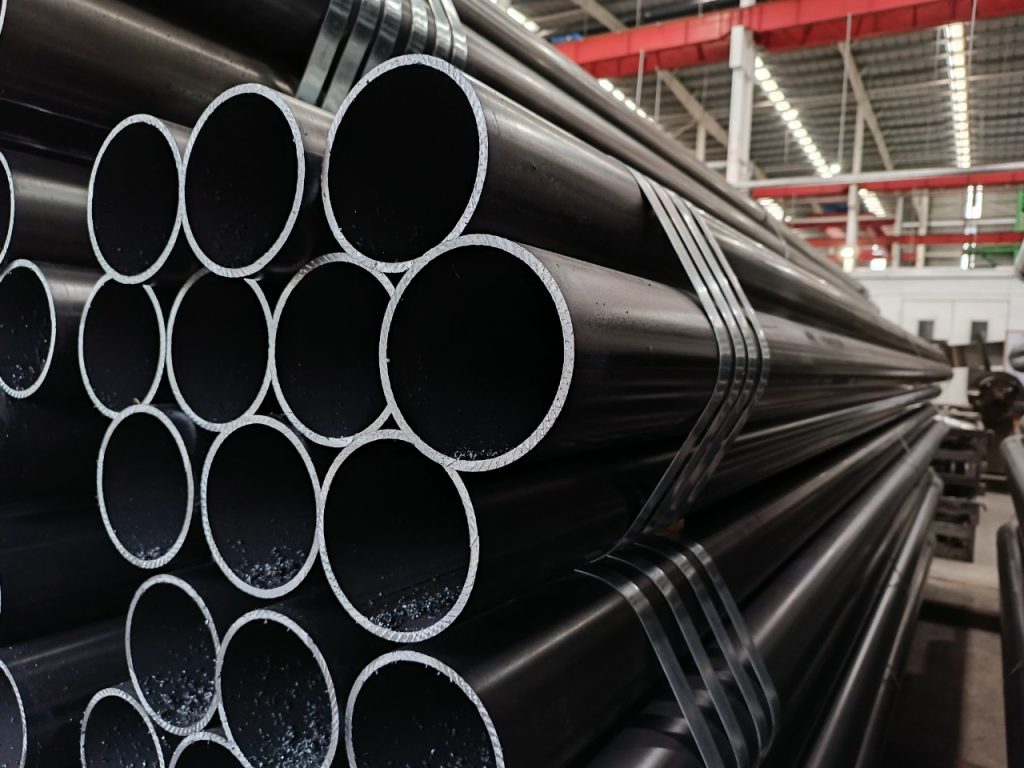 Ứng dụng của ống thép đen trong đời sống hằng ngày