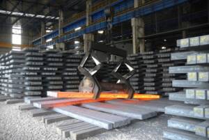 Sản Lượng Thép Giảm Sâu, Thị Trường Bớt Áp Lực Cạnh Tranh