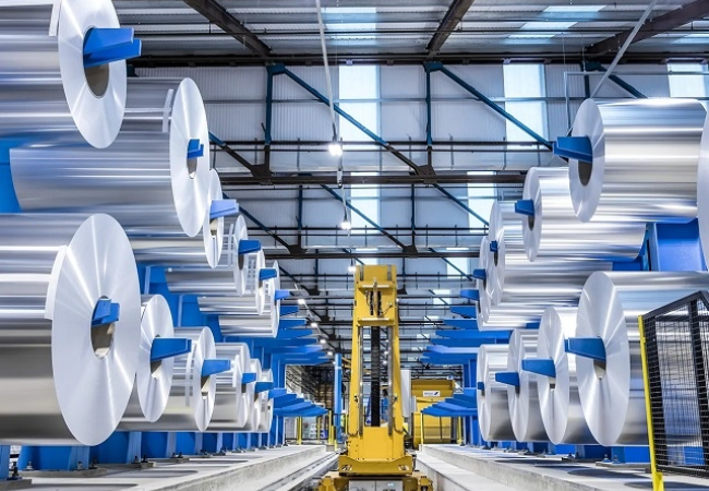 Nganh-thep-Viet-truoc-thach-thuc-toan-cau-Tim-loi-thoat-tu-noi-luc-va-“Thep-Xanh”