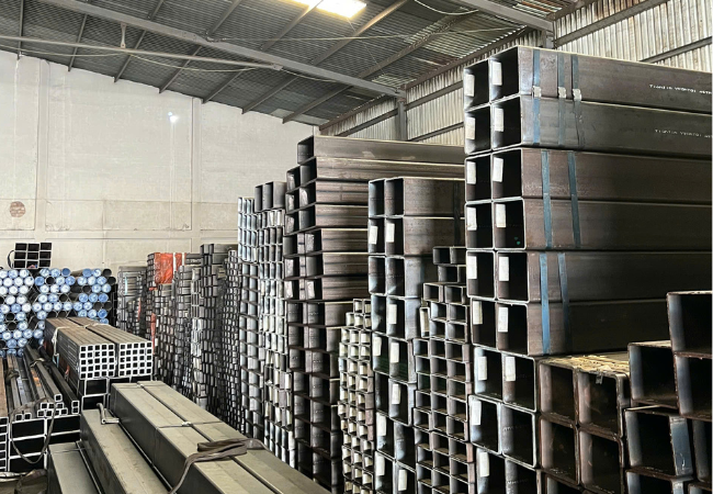 Thep-hop-chu-nhat-trong-co-khi-che-tao-Vat-lieu-thiet-yeu-cho-ket-cau-cong-nghiep