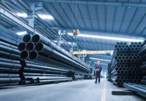 Xuất khẩu suy giảm mạnh giữa "bão rào cản thương mại"