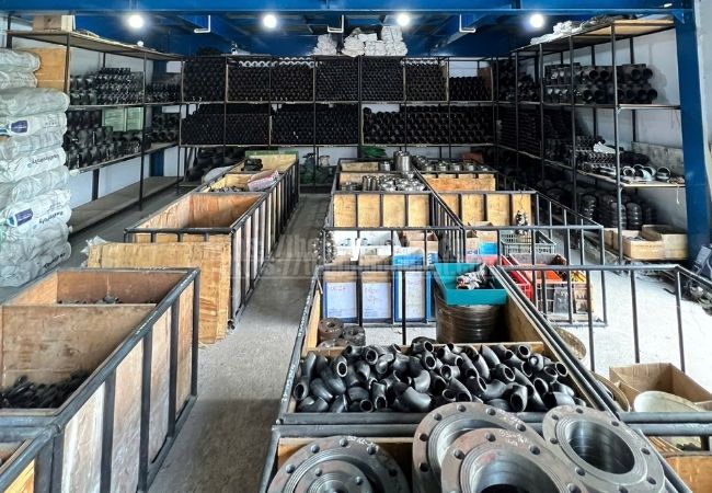 Phu-kien-ren-dat-chuan-BS,-JIS,-DIN-–-Su-ben-Vung-cho-moi-cong-trinh