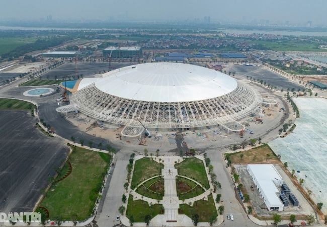 Giải pháp kết cấu ống thép đen cho trung tâm triển lãm quy mô lớn