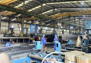 Hòa Phát (HPG) Đầu Tư 2.450 Tỷ Đồng Xây Nhà Máy Thép 700.000 Tấn Ở Phía Nam: 80% Nguyên Liệu Là Phế Liệu Nhập Khẩu