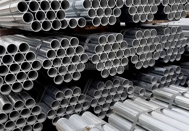 Ống thép mạ kẽm nhúng nóng VS Ống thép mạ kẽm điện phân: Lựa chọn nào tối ưu nhất?