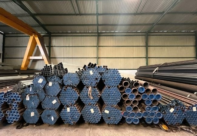 Thép Ống Đúc Tiêu Chuẩn ASTM A333 Chịu Nhiệt Độ Thấp (Âm Sâu): Ứng Dụng Trong Ngành Lạnh Công Nghiệp