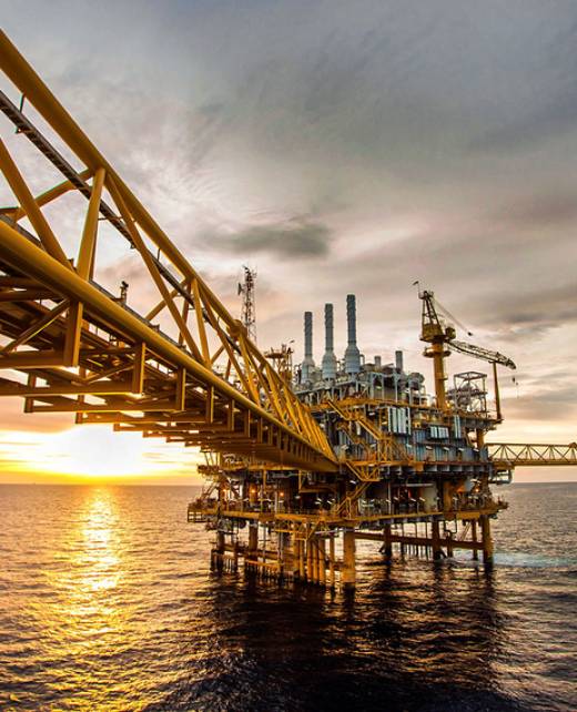 Offshore-oil-rig (1) Offshore-oil-rig (1)